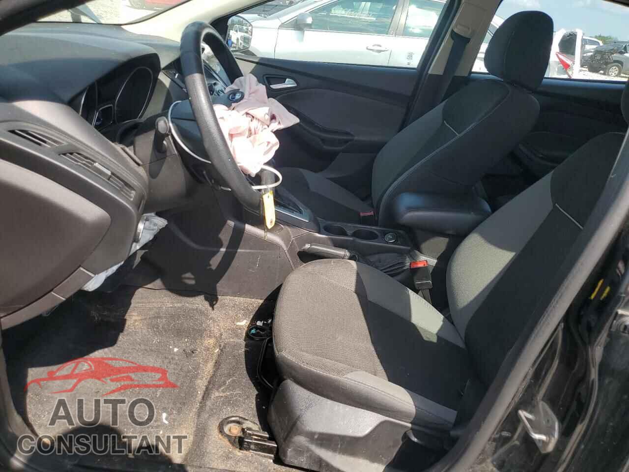 FORD FOCUS 2014 - 1FADP3K20EL427610