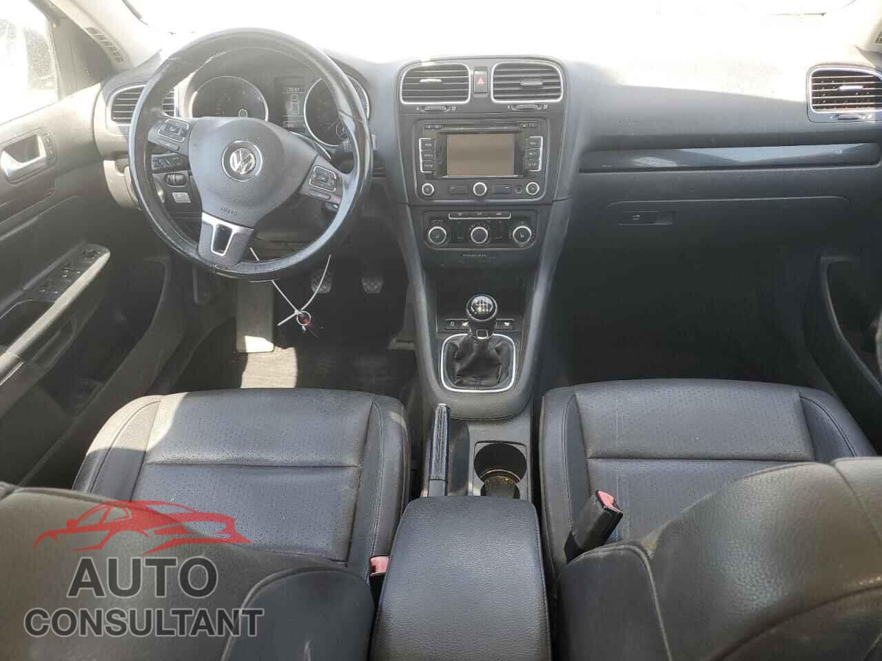 VOLKSWAGEN JETTA 2014 - 3VWML7AJ2EM615532