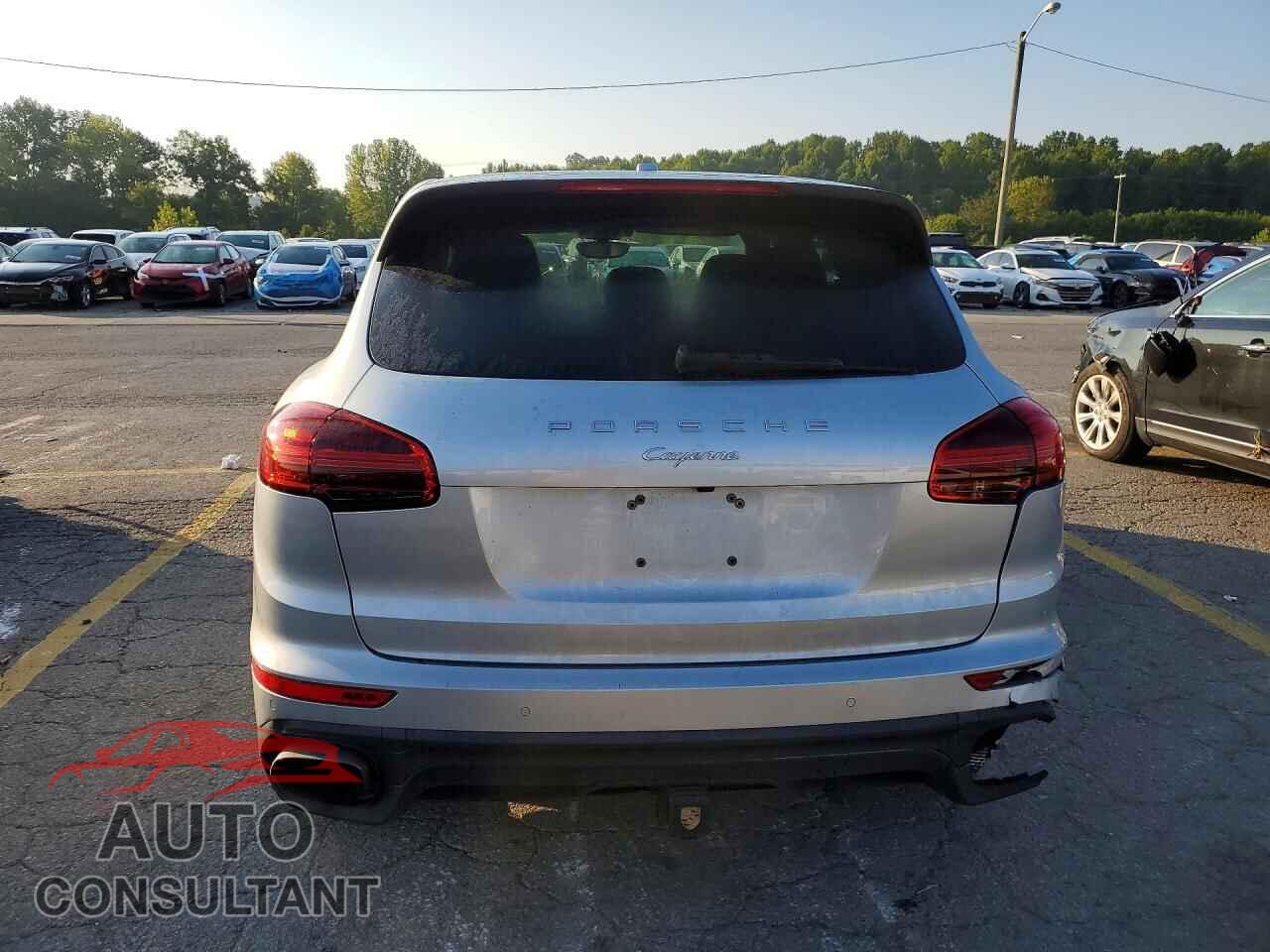 PORSCHE CAYENNE 2016 - WP1AA2A2XGKA14109