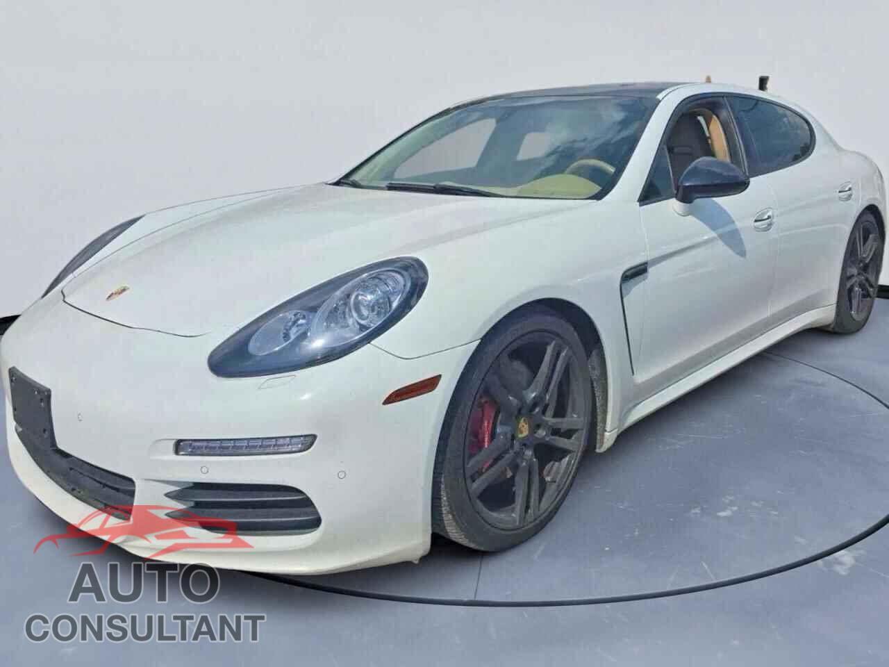 PORSCHE PANAMERA 2015 - WP0AA2A72FL000498