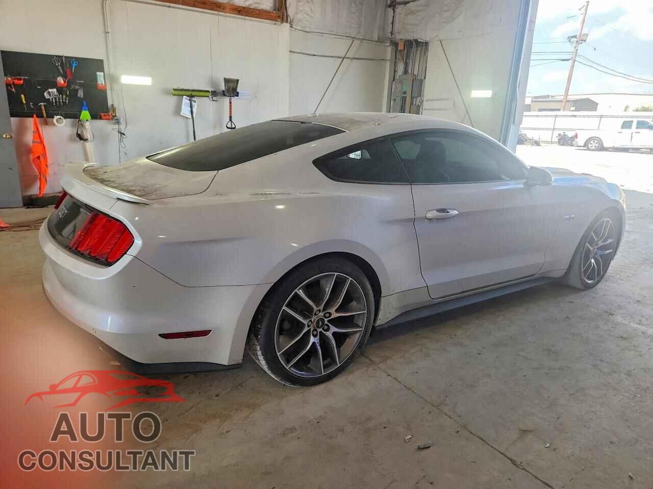 FORD MUSTANG 2017 - 1FA6P8CF1H5212740