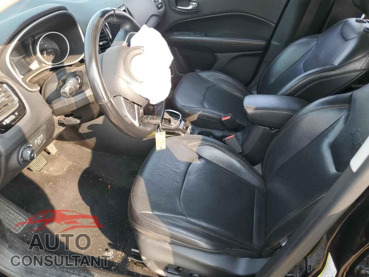 JEEP COMPASS 2019 - 3C4NJDCB0KT729693