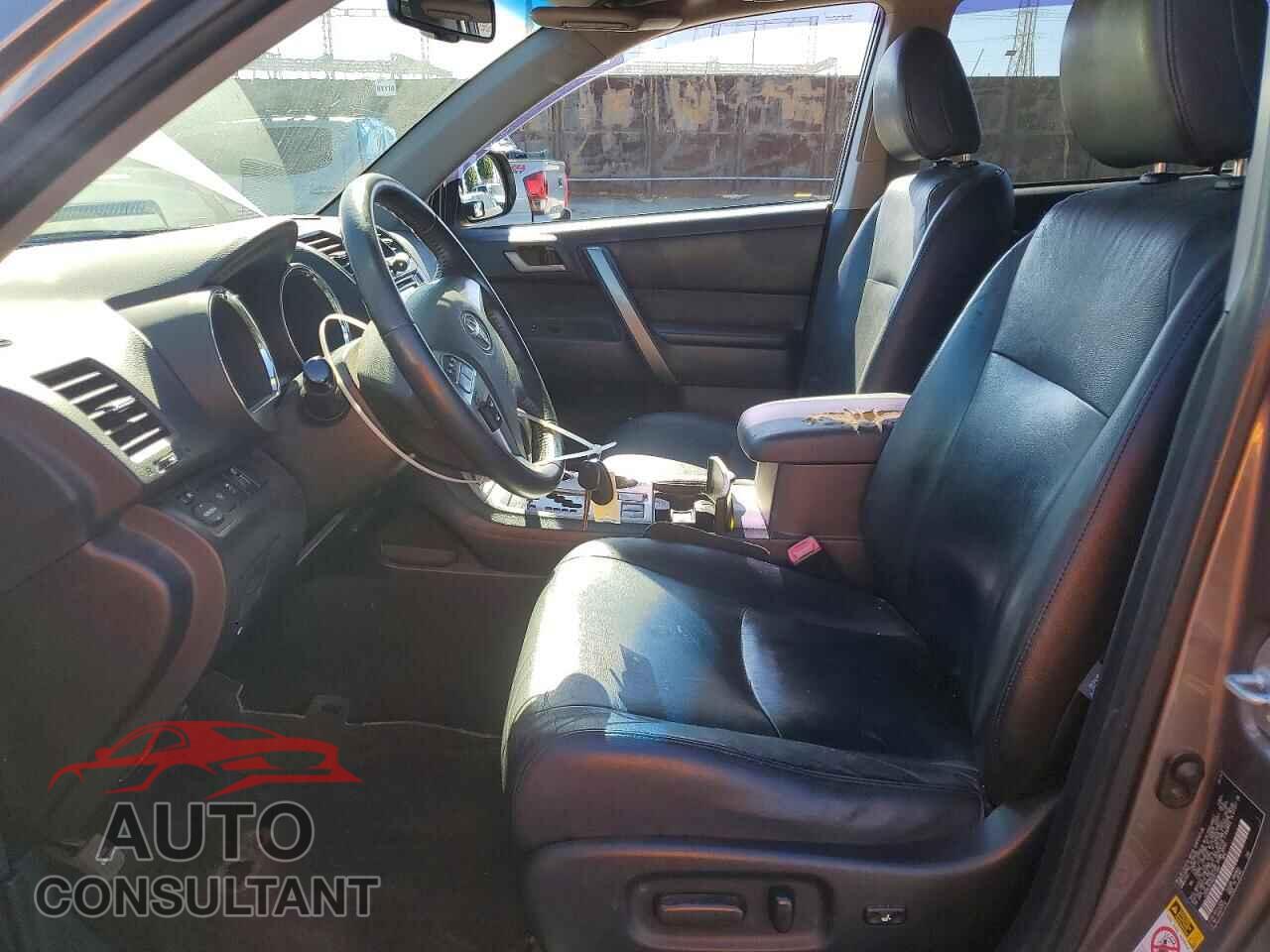 TOYOTA HIGHLANDER 2013 - JTEBC3EH4D2017261