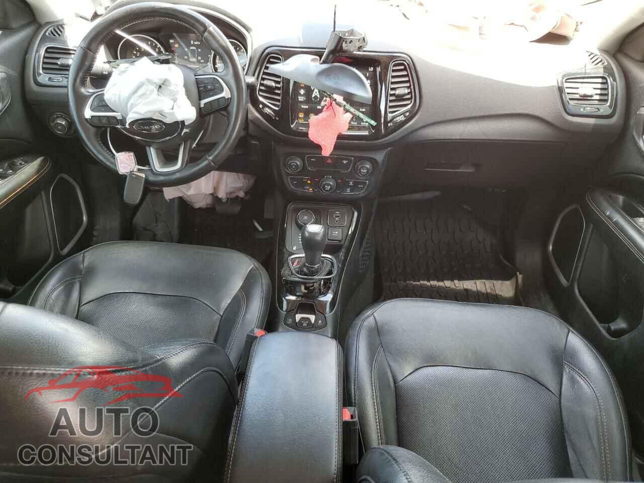 JEEP COMPASS 2018 - 3C4NJDCB9JT266208