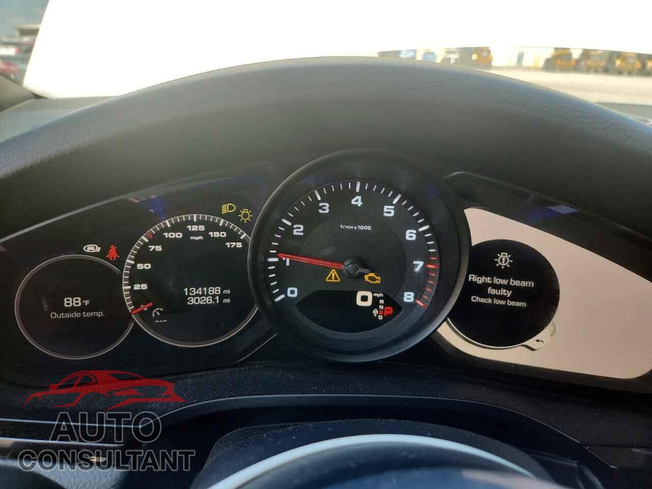 PORSCHE CAYENNE 2019 - WP1AA2AY2KDA19435