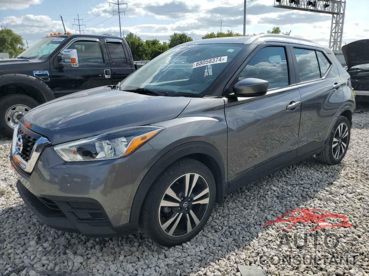 NISSAN KICKS 2018 - 3N1CP5CU1JL538864