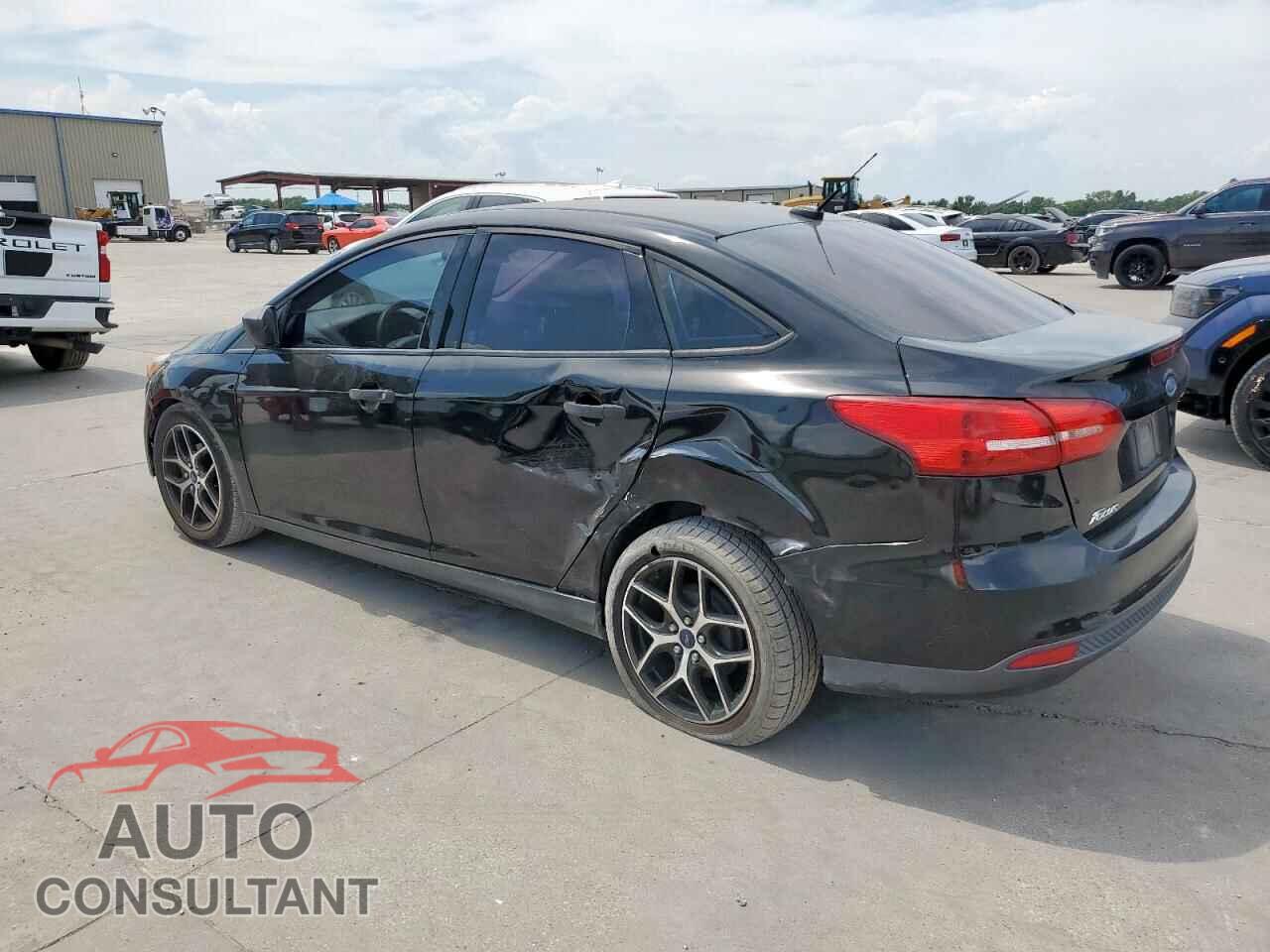 FORD FOCUS 2017 - 1FADP3E20HL254428