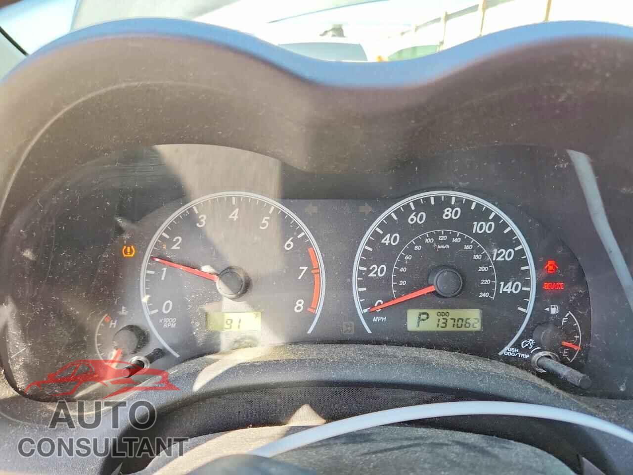 TOYOTA COROLLA 2013 - 5YFBU4EEXDP110297