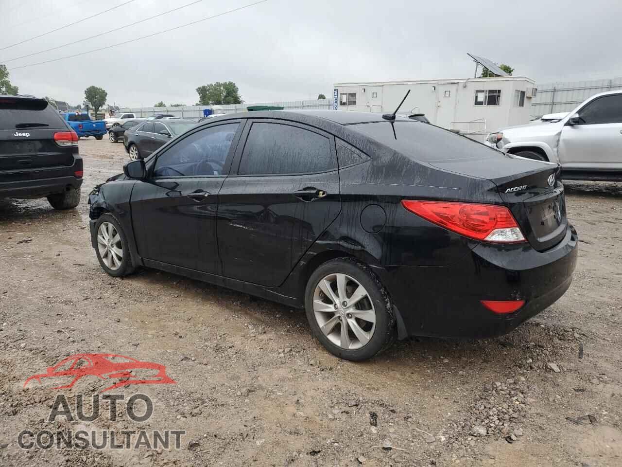 HYUNDAI ACCENT 2013 - KMHCU4AE6DU301014