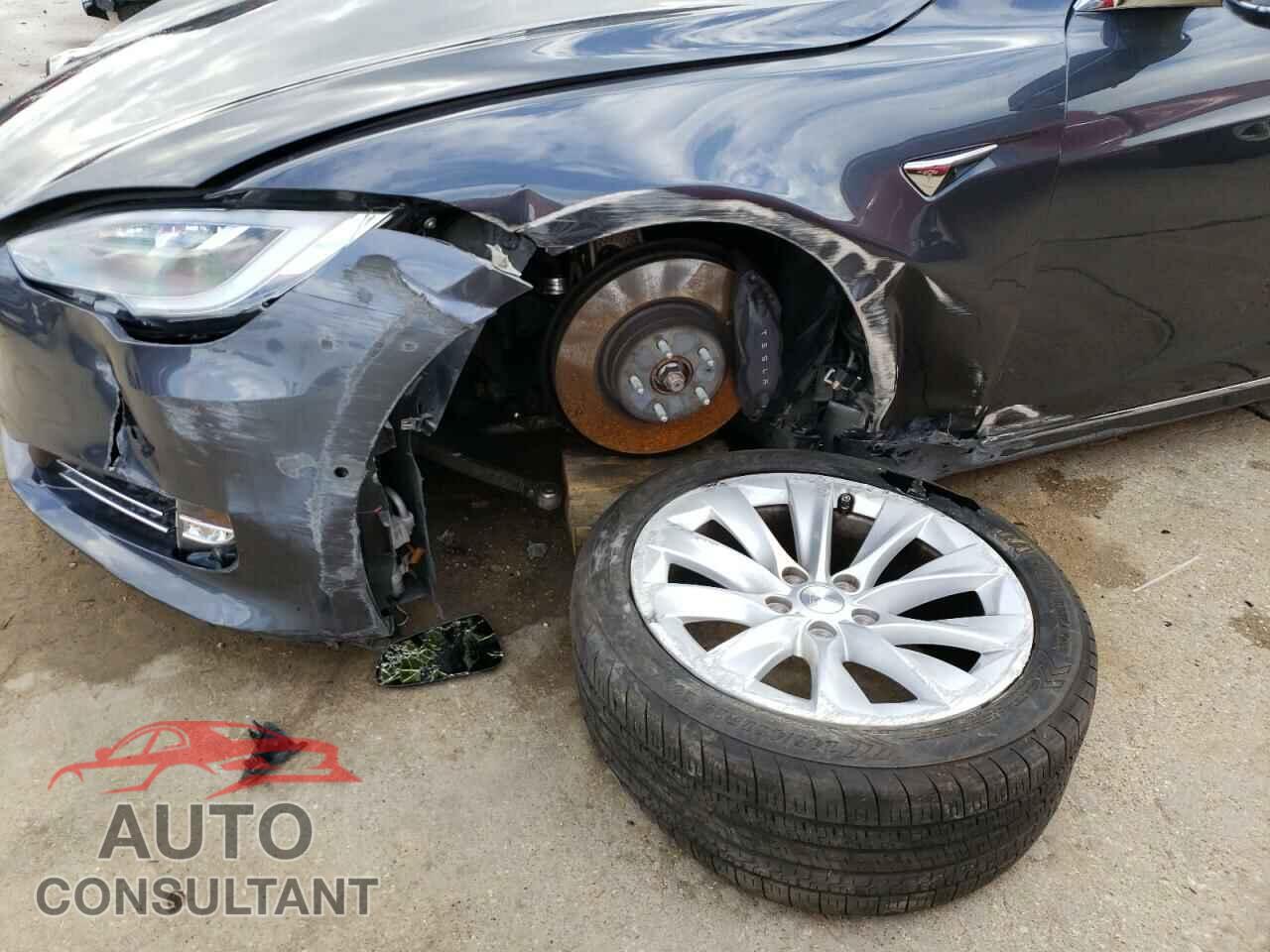 TESLA MODEL S 2020 - 5YJSA1E20LF362079