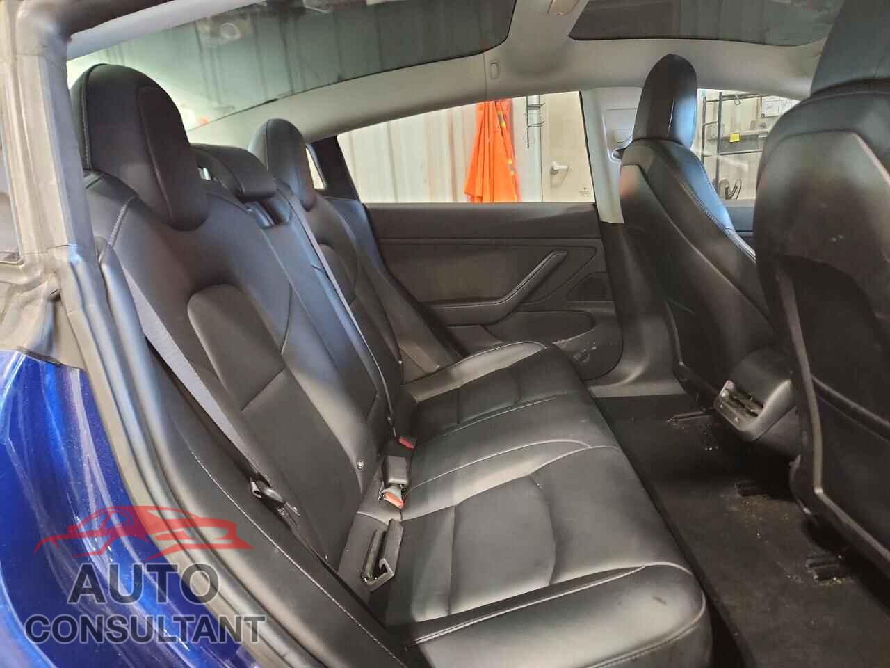 TESLA MODEL 3 2018 - 5YJ3E1EA9JF076289