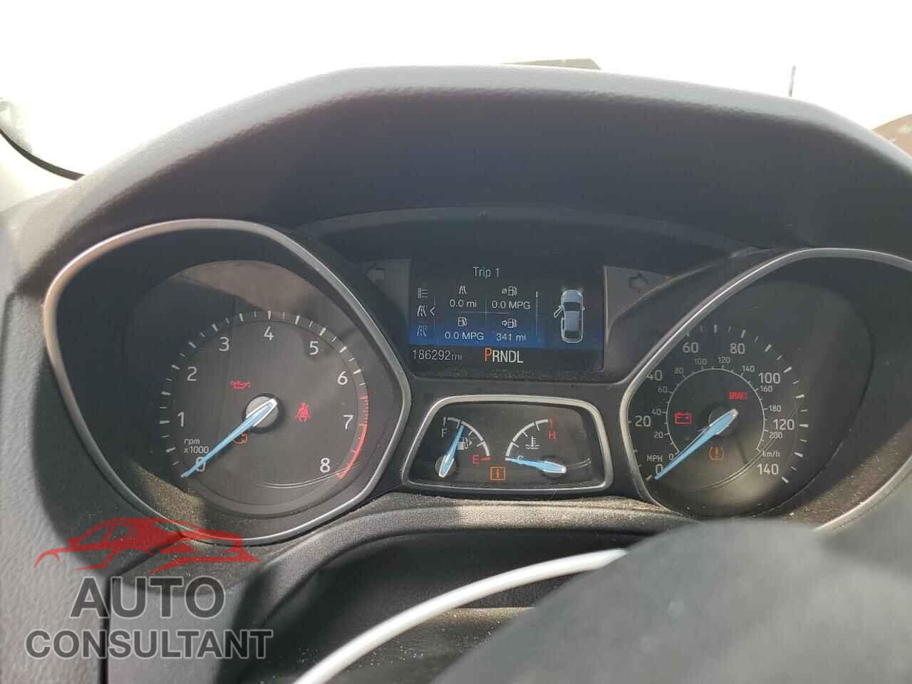 FORD FOCUS 2016 - 1FADP3E26GL270941