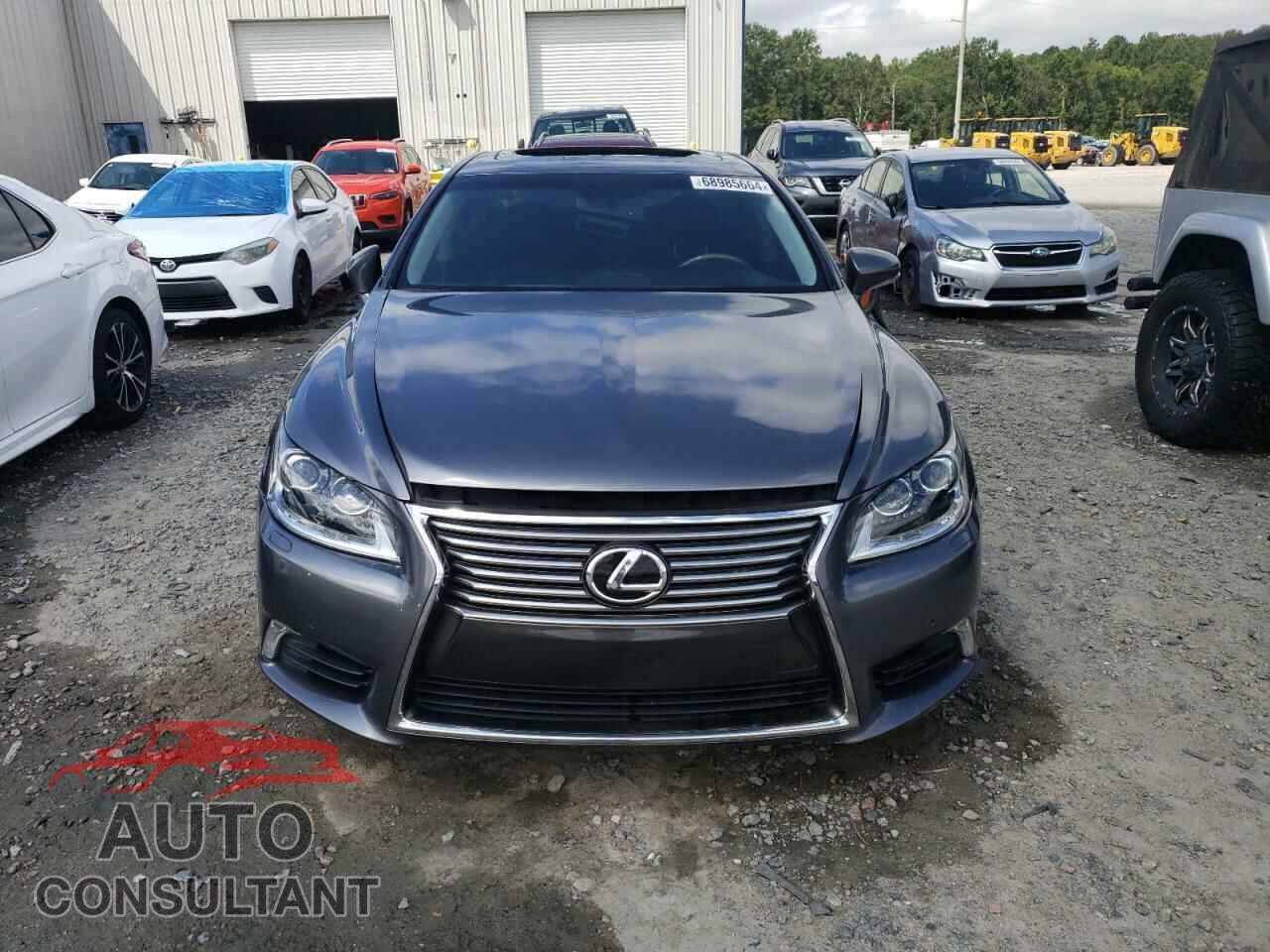 LEXUS LS460 2016 - JTHBL5EF7G5140651