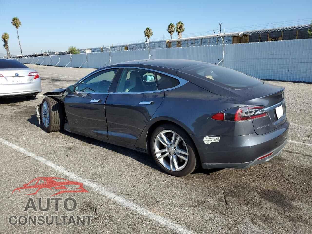 TESLA MODEL S 2015 - 5YJSA1S10FF098989
