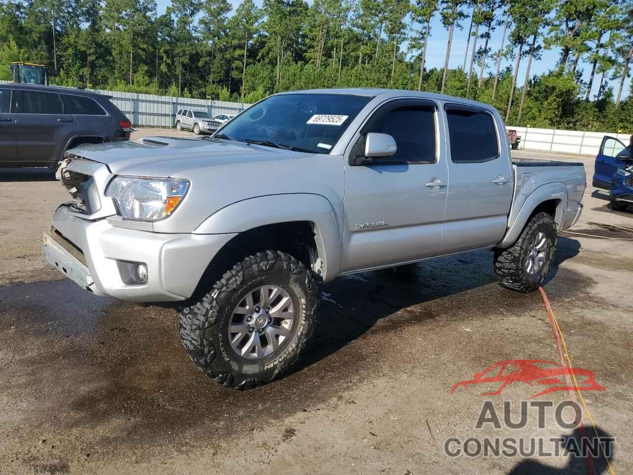 TOYOTA TACOMA 2012 - 5TFLU4EN8CX037757
