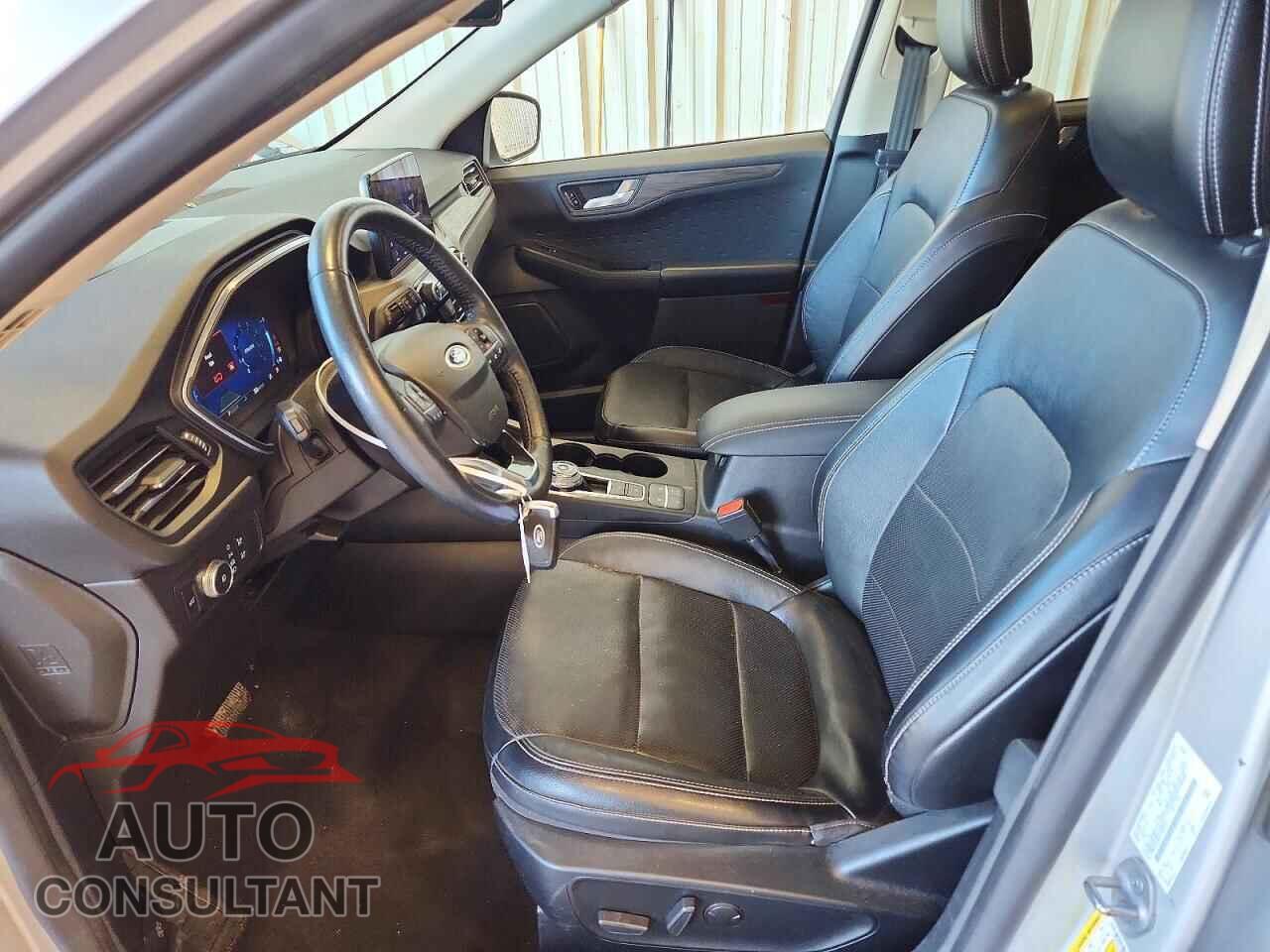 FORD ESCAPE 2020 - 1FMCU9J98LUA96312