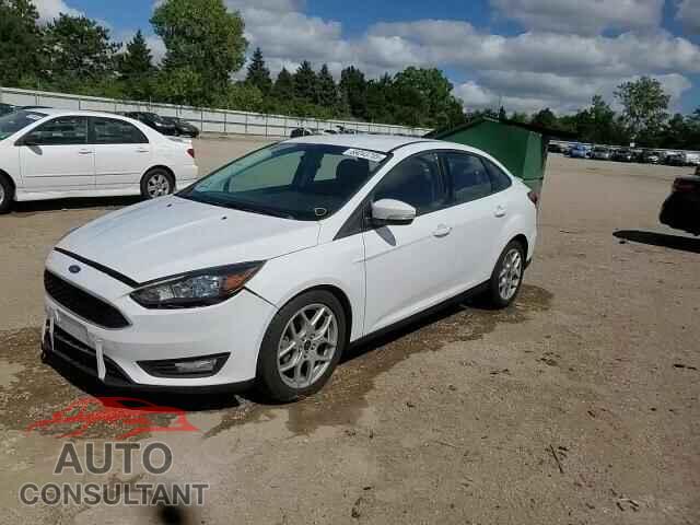 FORD FOCUS 2015 - 1FADP3F25FL322721