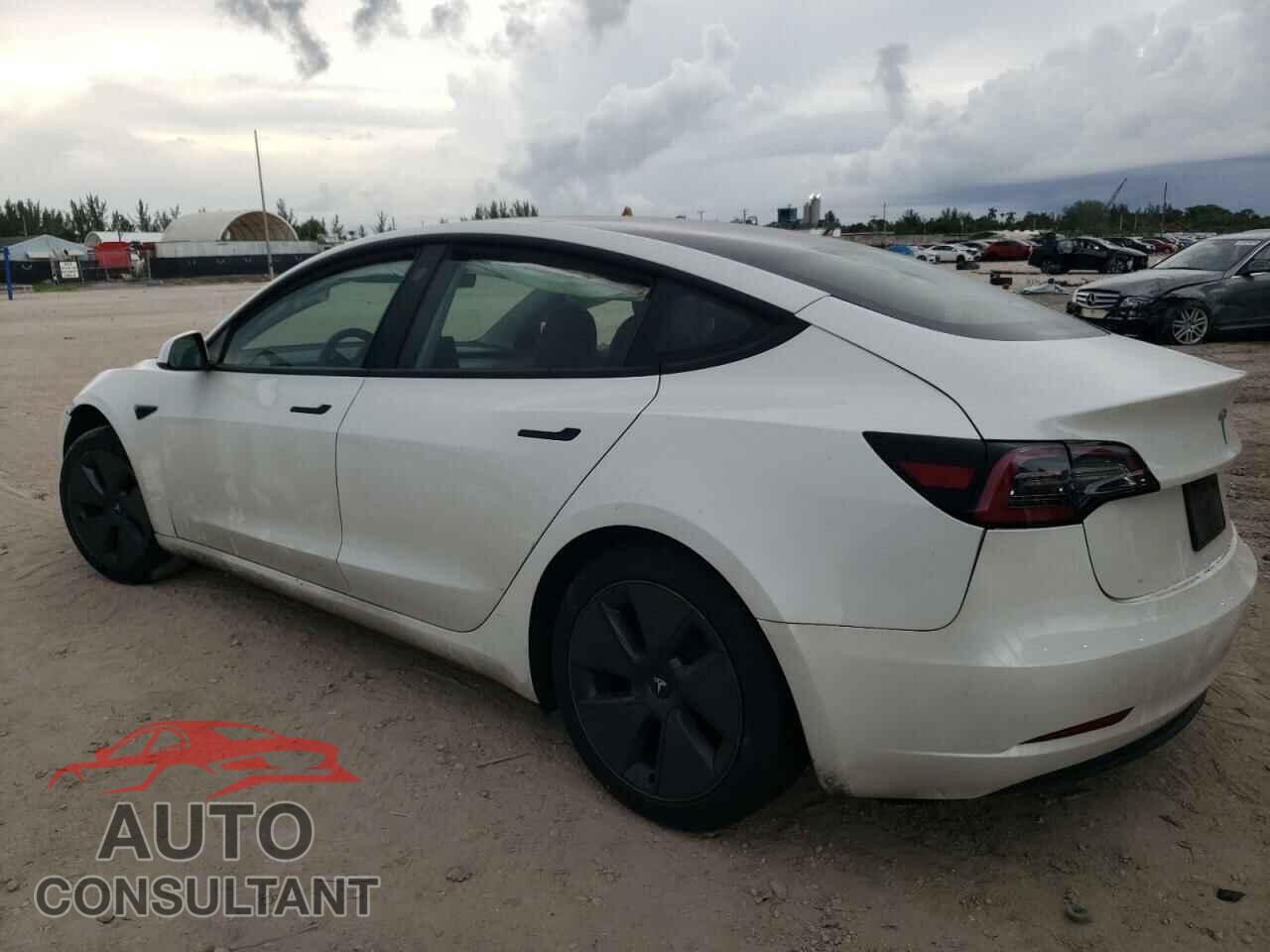TESLA MODEL 3 2023 - 5YJ3E1EA8PF491029