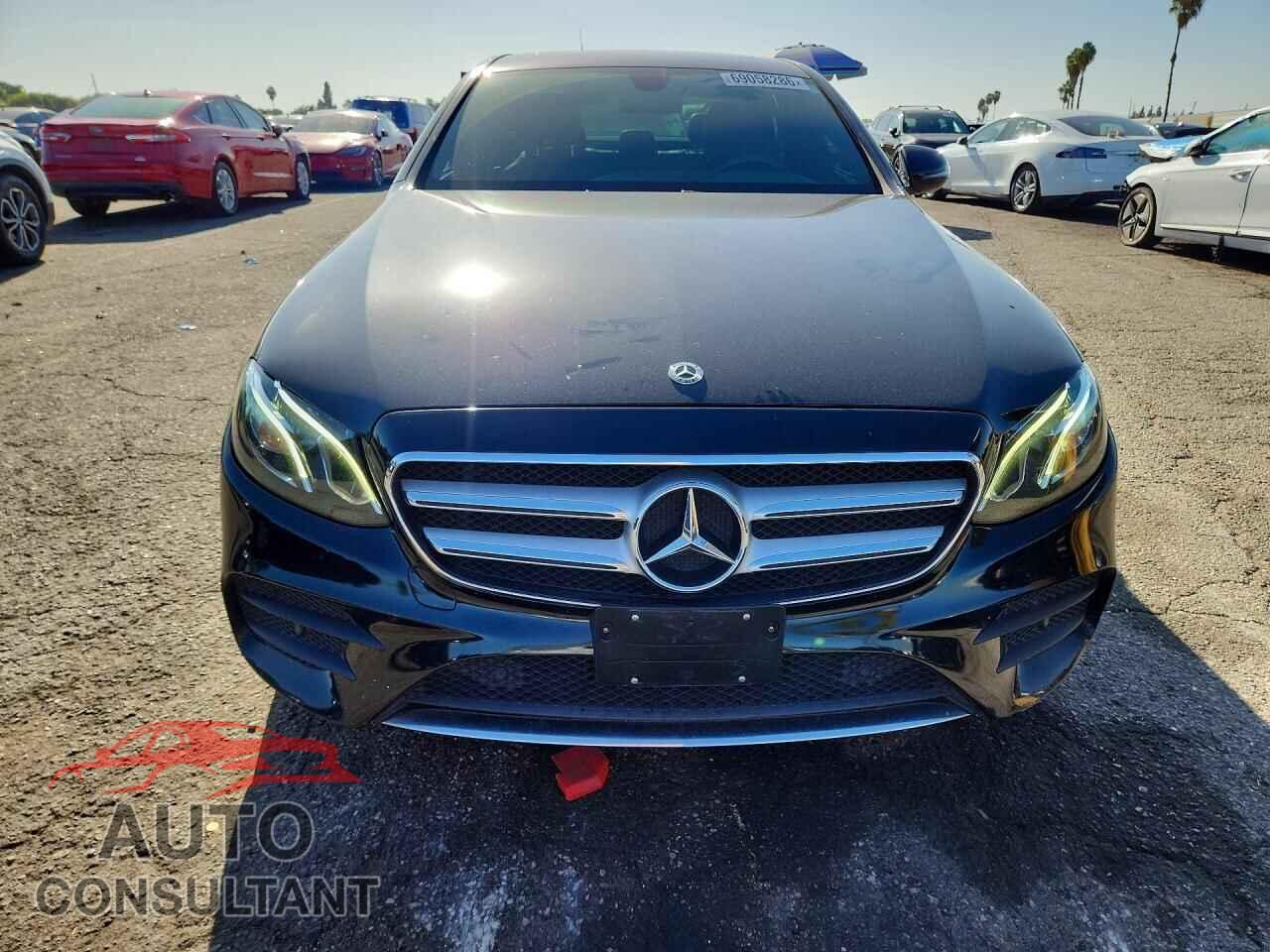 MERCEDES-BENZ E-CLASS 2020 - W1KZF8DB5LA827111