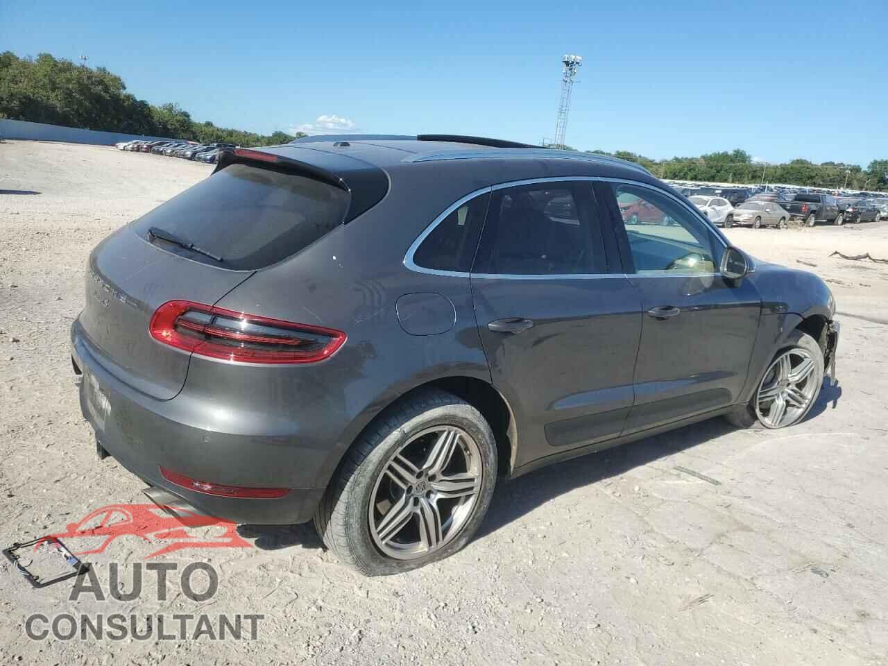 PORSCHE MACAN 2016 - WP1AB2A57GLB43801