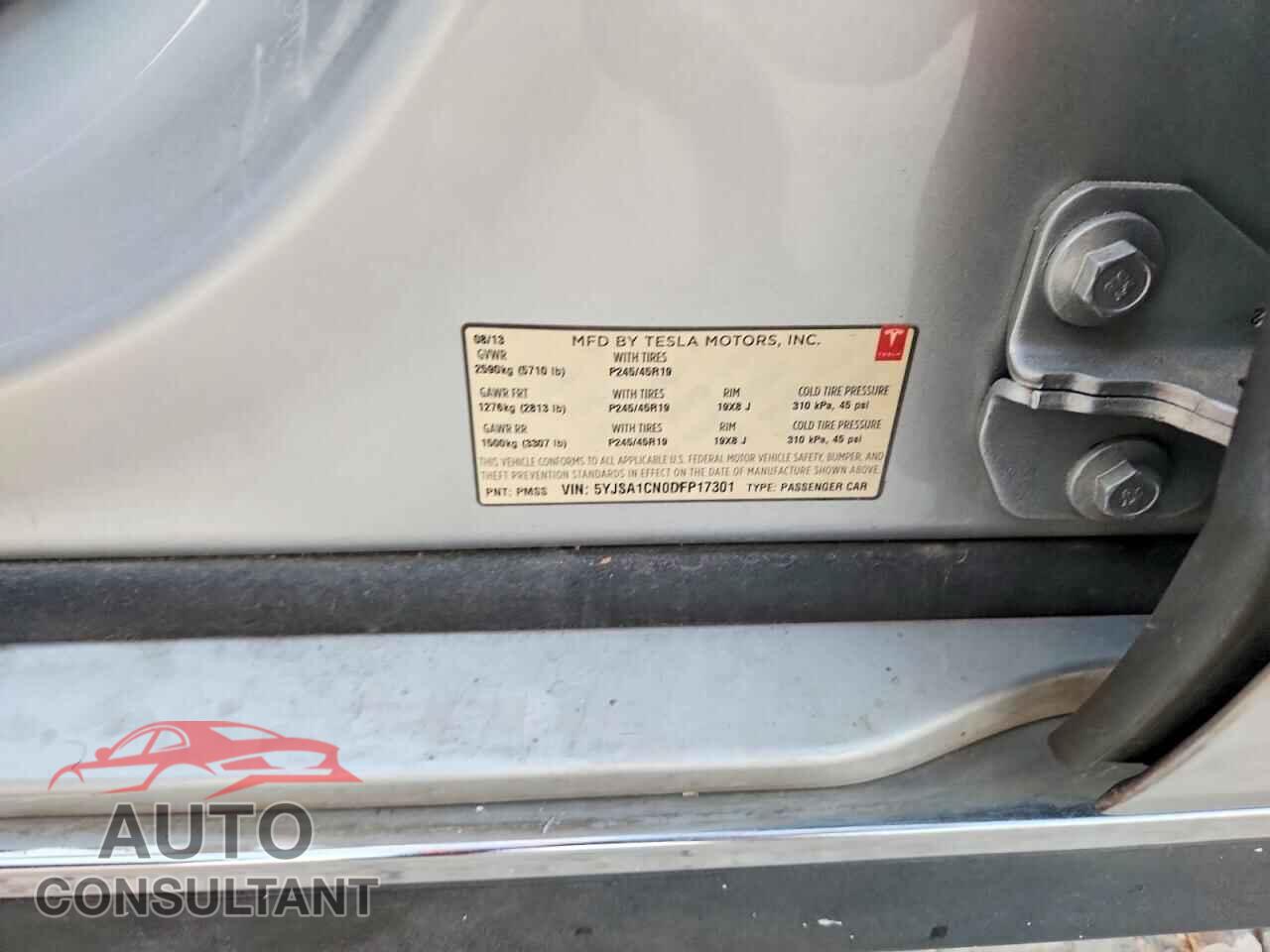 TESLA MODEL S 2013 - 5YJSA1CN0DFP17301