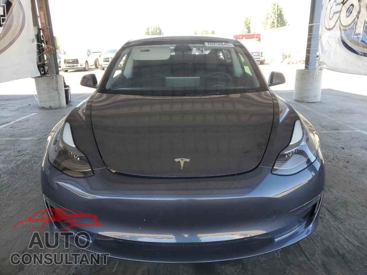 TESLA MODEL 3 2023 - 5YJ3E1EA4PF558855