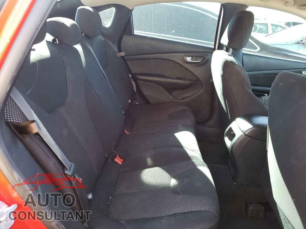 DODGE DART 2016 - 1C3CDFAA6GD750232