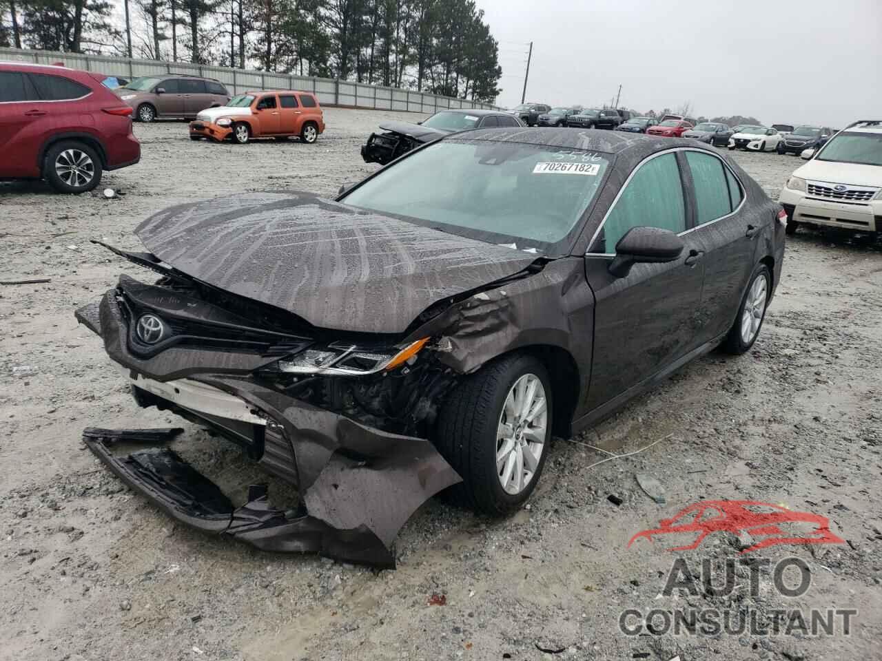 TOYOTA CAMRY 2019 - 4T1B11HK3KU755586