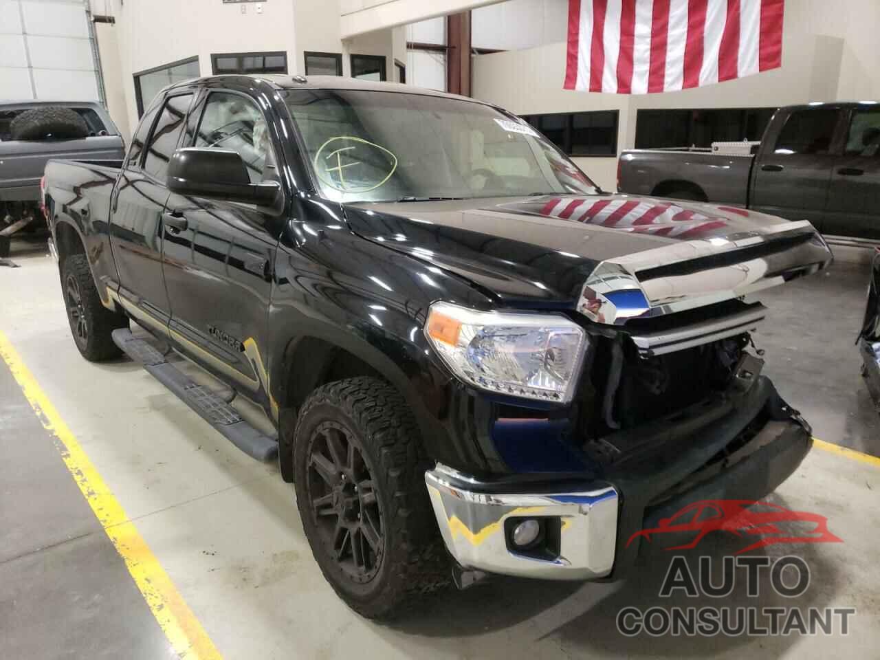 TOYOTA TUNDRA 2017 - 5TFUW5F19HX668573