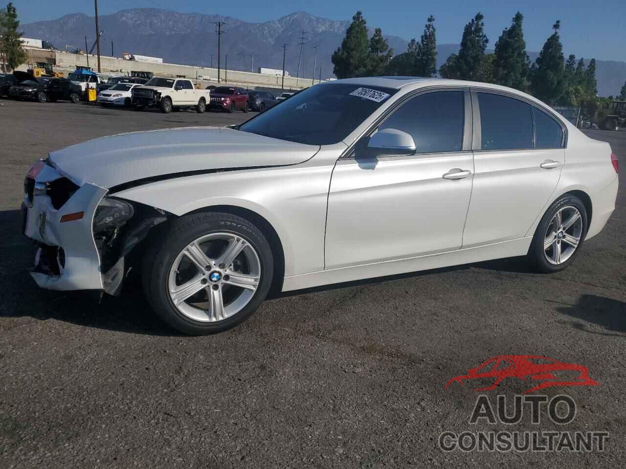 BMW 3 SERIES 2013 - WBA3B1C51DF461633