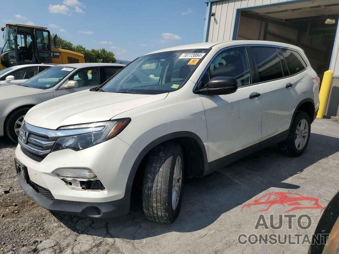 HONDA PILOT 2018 - 5FNYF6H10JB031575