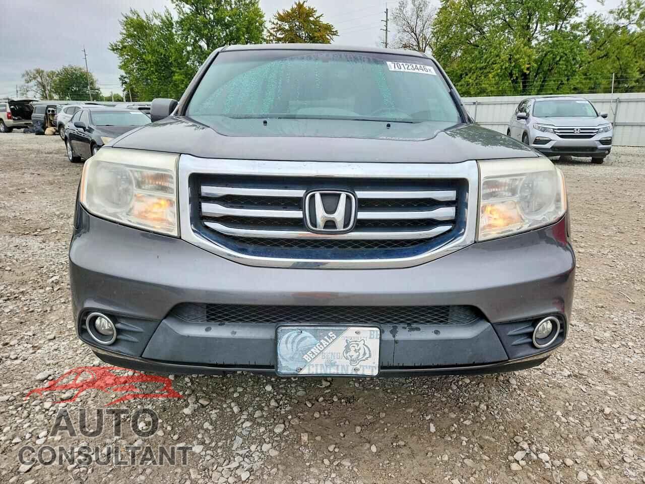 HONDA PILOT 2012 - 5FNYF3H76CB040268