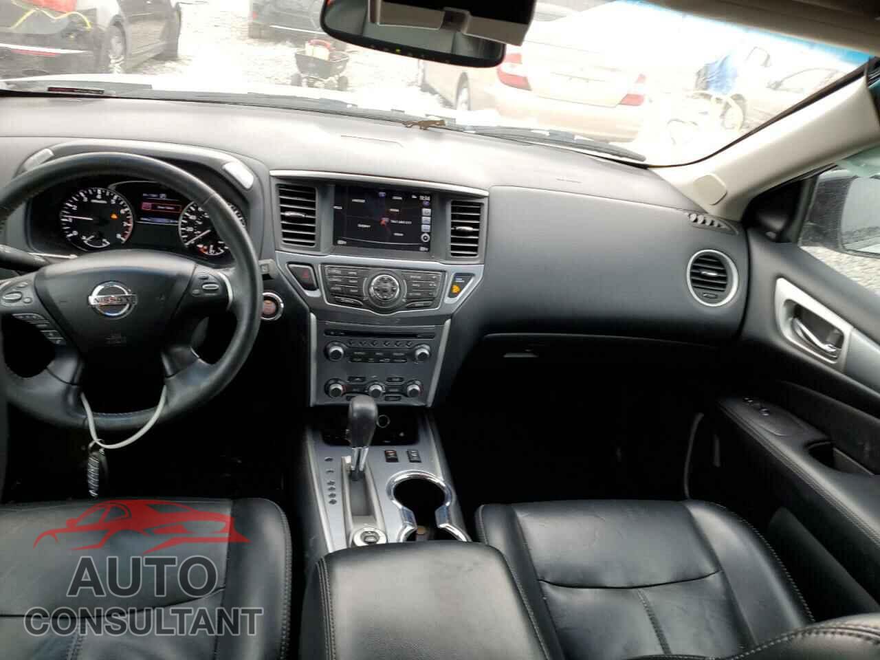NISSAN PATHFINDER 2017 - 5N1DR2MM3HC626485