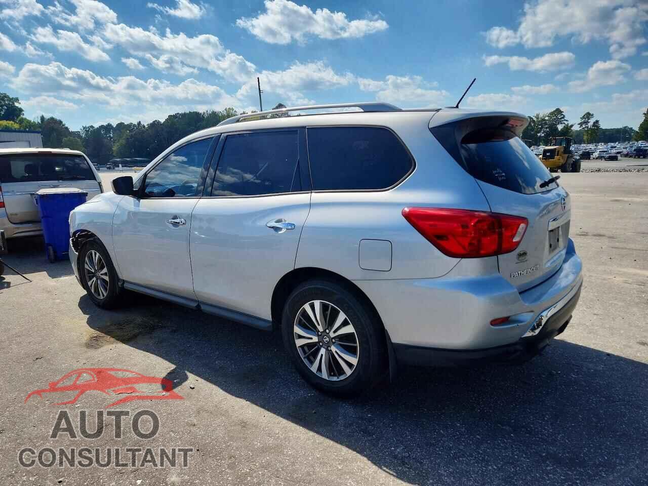 NISSAN PATHFINDER 2017 - 5N1DR2MM9HC903642