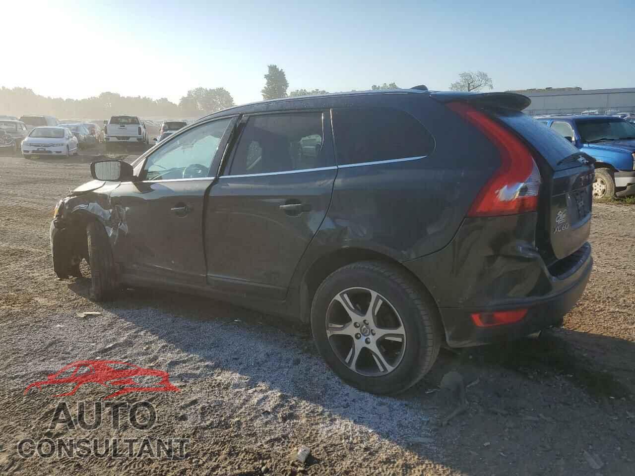 VOLVO XC60 2013 - YV4902DZ4D2425174