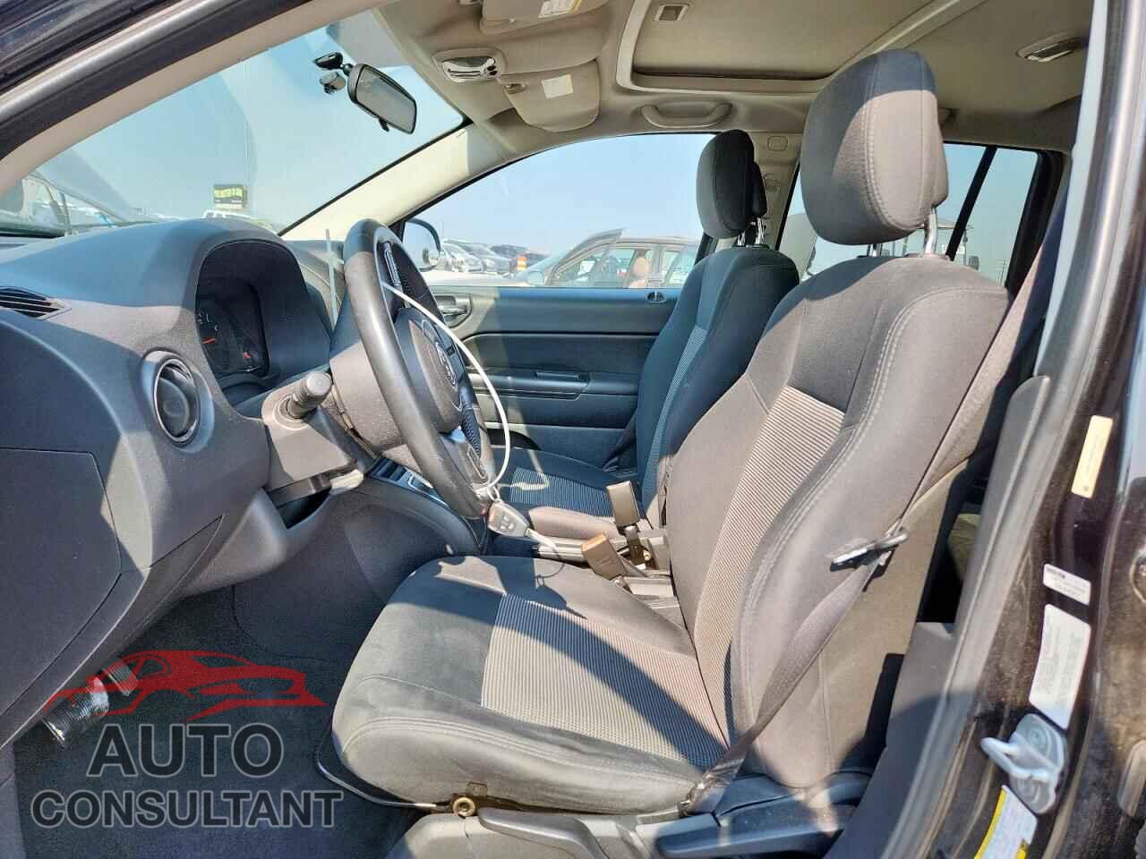 JEEP COMPASS 2011 - 1J4NF1FB4BD201716