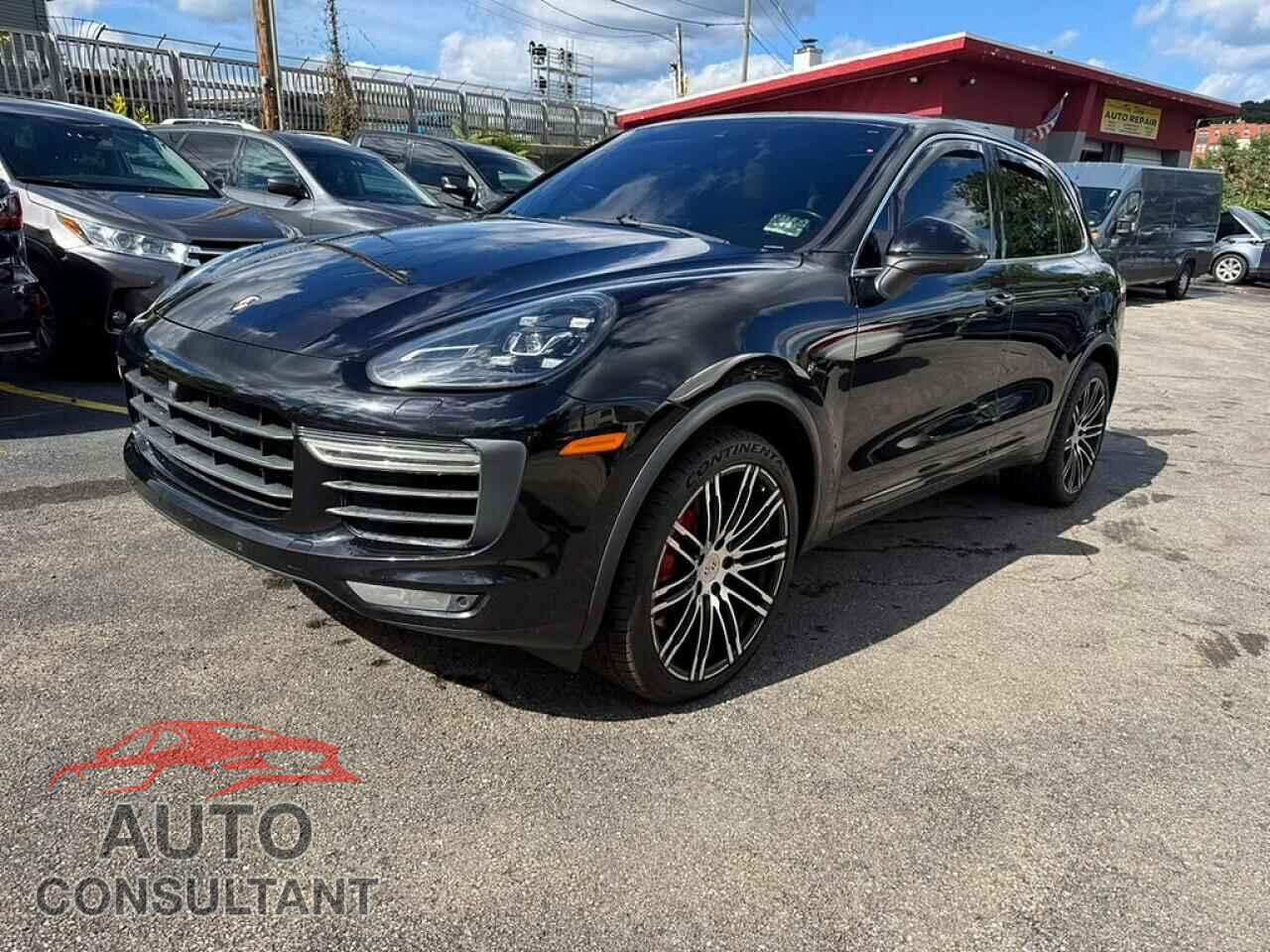 PORSCHE CAYENNE 2016 - WP1AC2A2XGLA88408