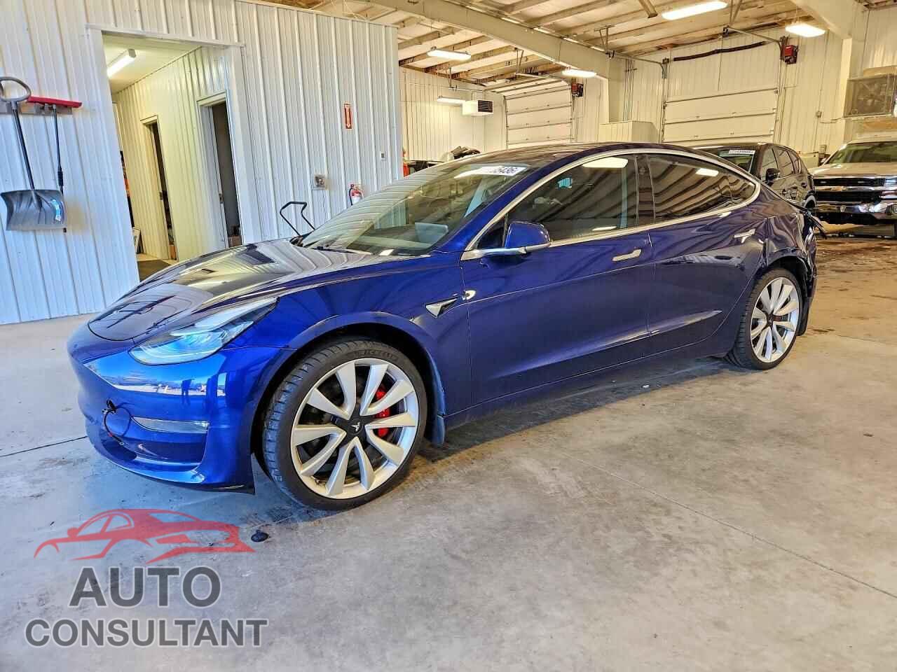 TESLA MODEL 3 2019 - 5YJ3E1EB6KF413611