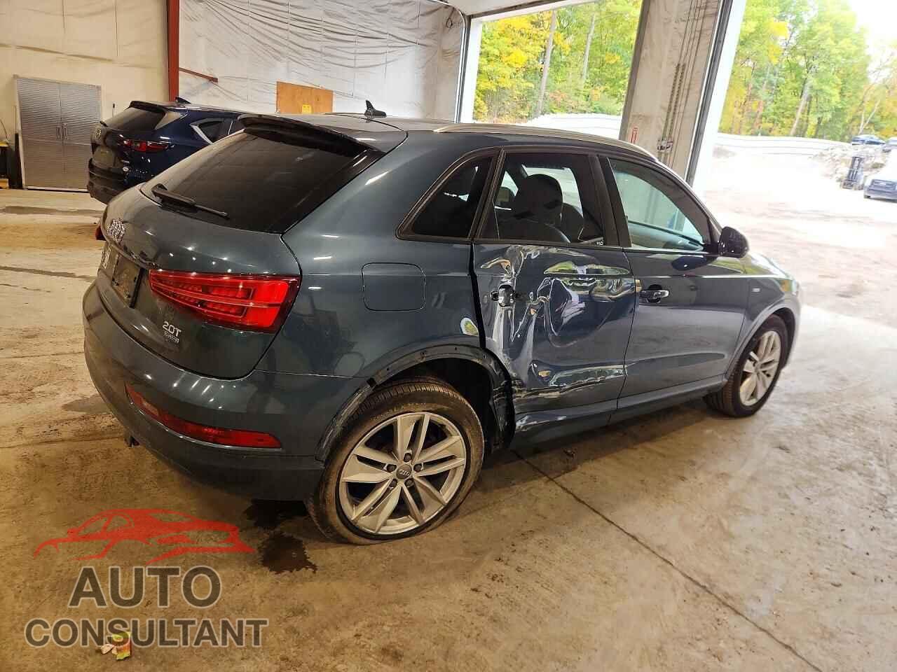 AUDI Q3 2018 - WA1ECCFS2JR019504