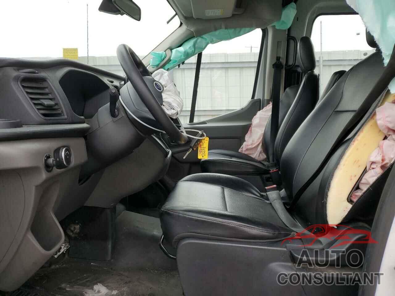 FORD TRANSIT 2020 - 1FTBR1C83LKB03413