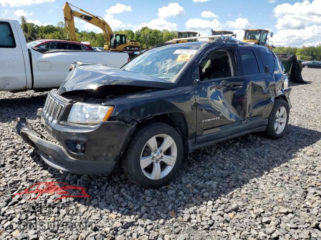 JEEP COMPASS 2011 - 1J4NF1FB9BD136572