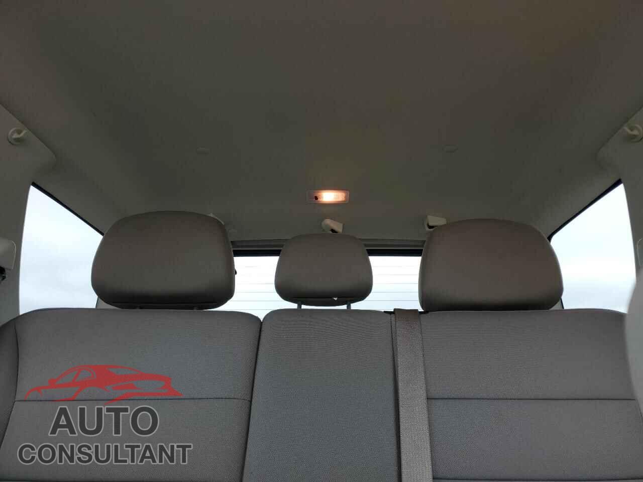 FORD ESCAPE 2011 - 1FMCU0D77BKB70156
