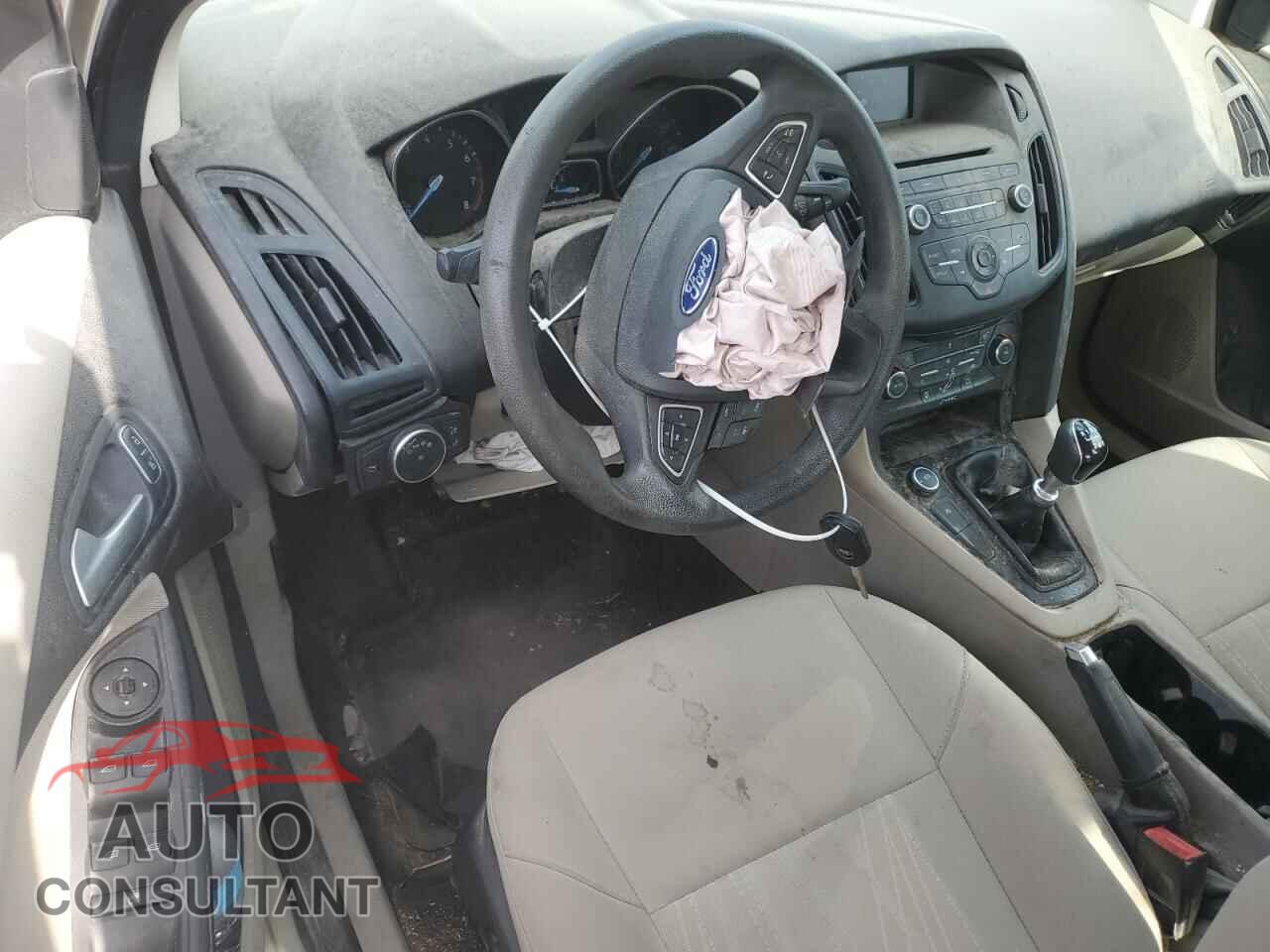 FORD FOCUS 2017 - 1FADP3FE7HL282042