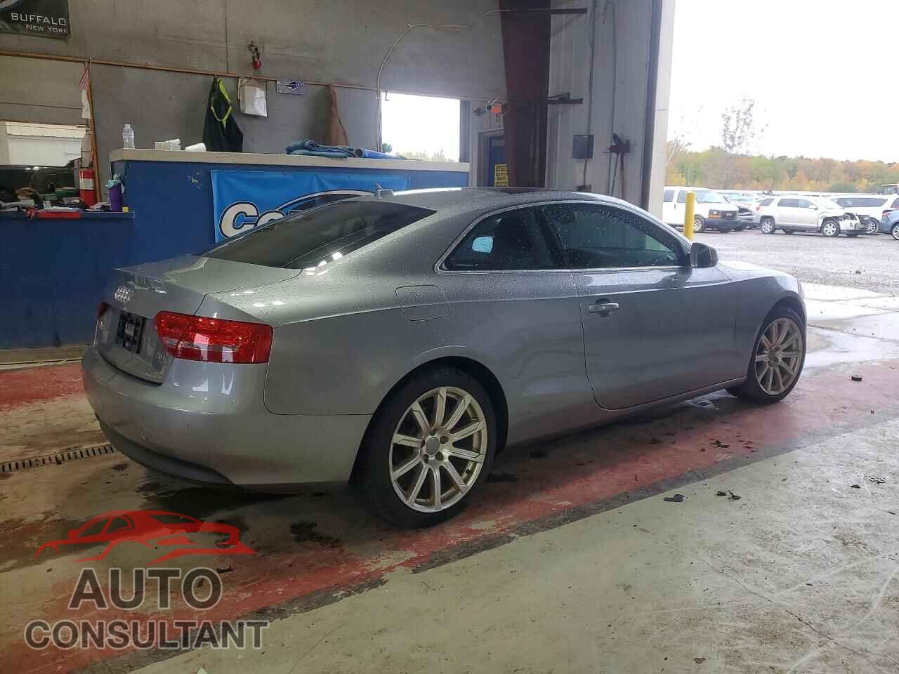 AUDI A5 2011 - WAURFAFR3BA025700