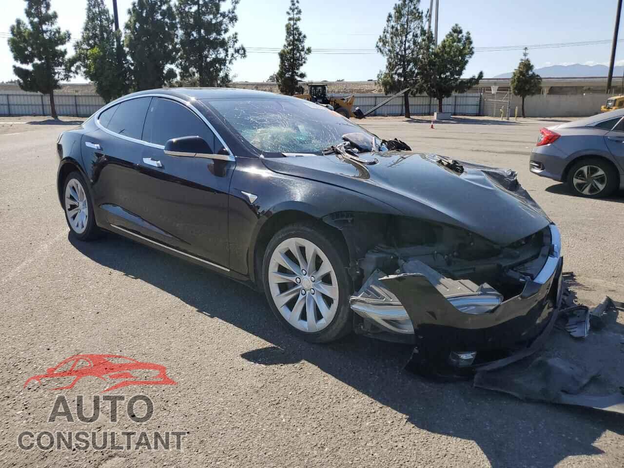 TESLA MODEL S 2018 - 5YJSA1E26JF293475