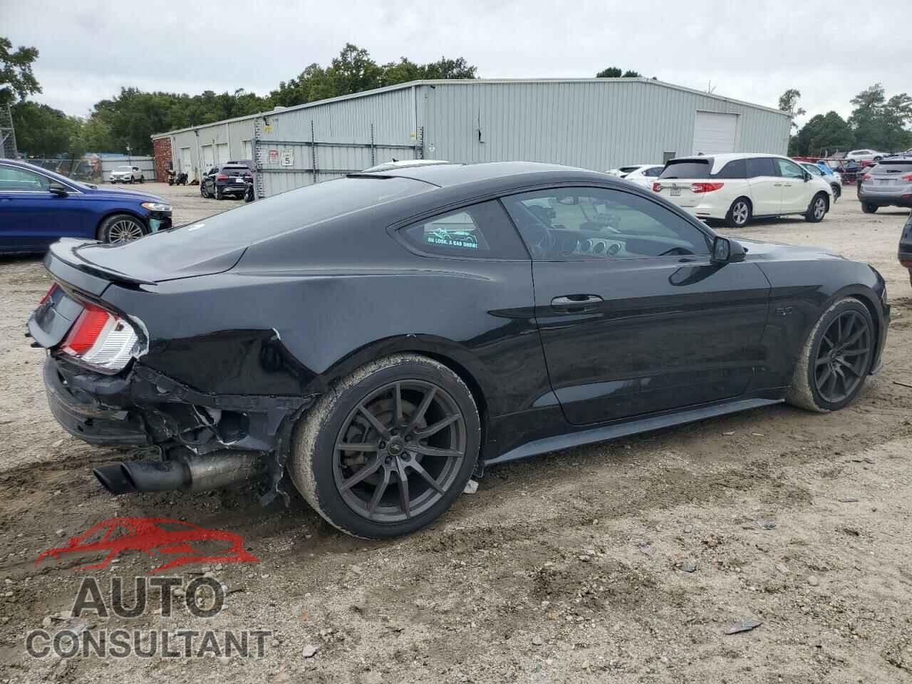 FORD MUSTANG 2018 - 1FA6P8CF2J5183609