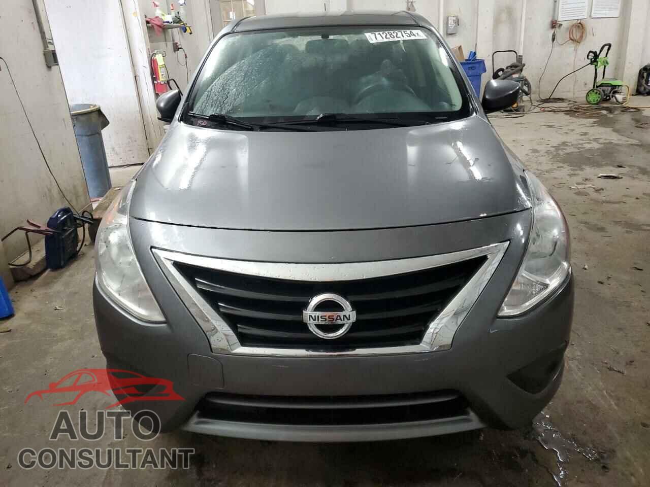 NISSAN VERSA 2019 - 3N1CN7AP0KL820719