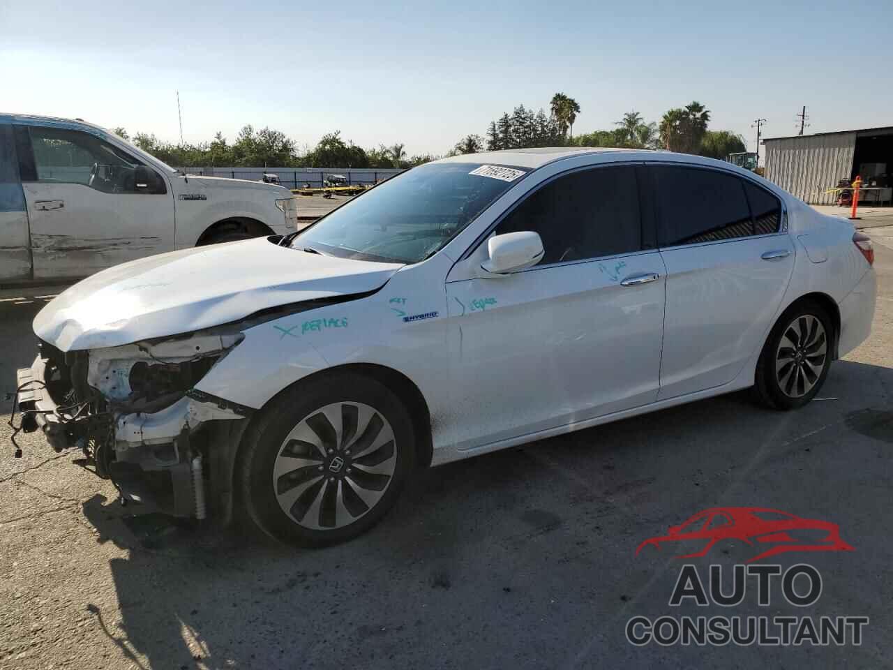 HONDA ACCORD 2017 - JHMCR6F52HC017867