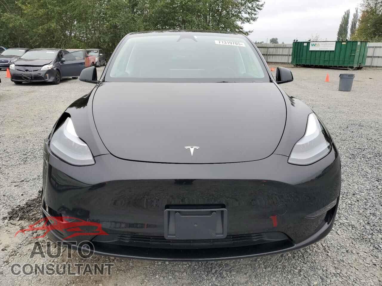 TESLA MODEL Y 2023 - 7SAYGAEE0PF807948