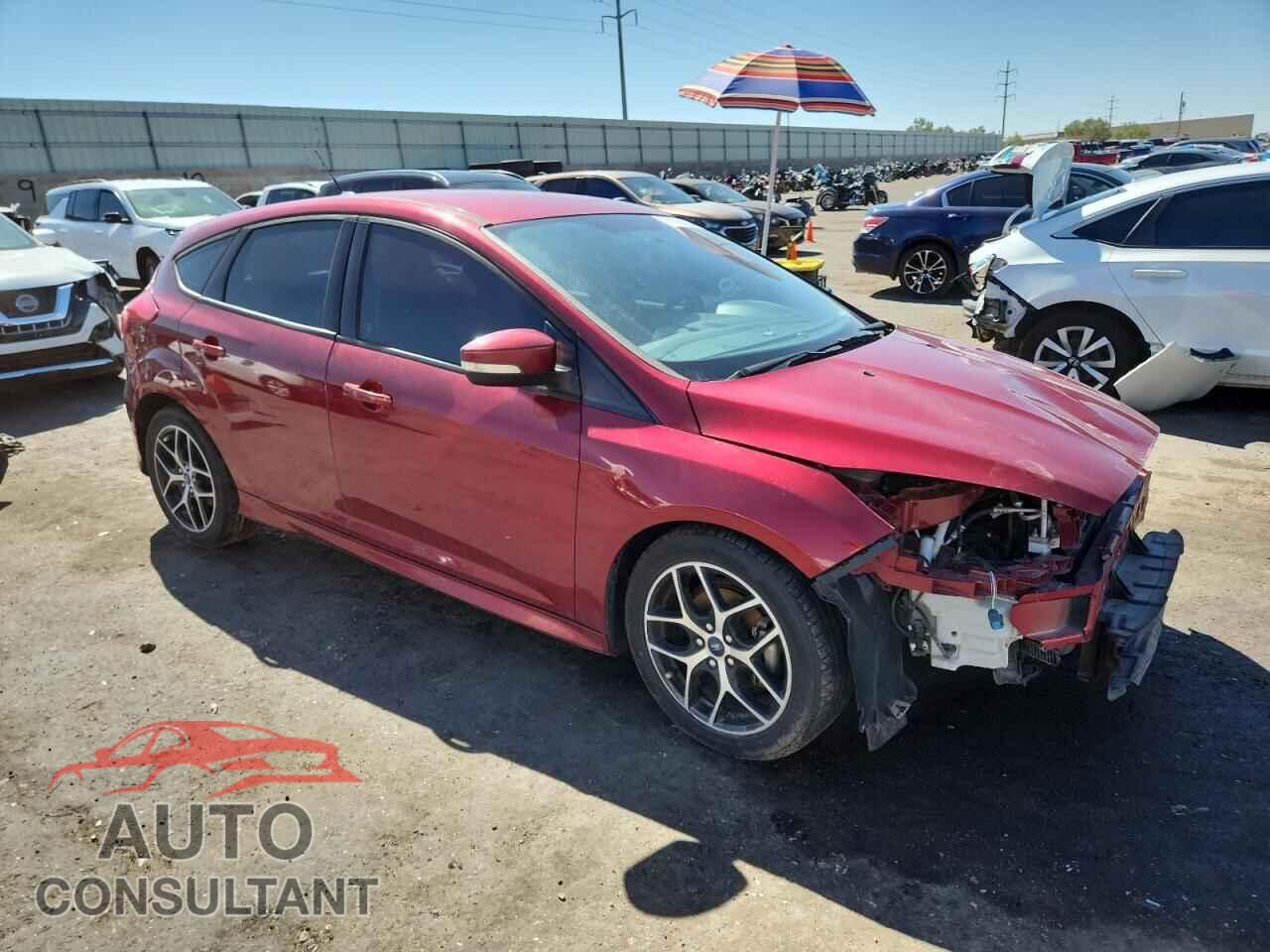 FORD FOCUS 2016 - 1FADP3K27GL306026